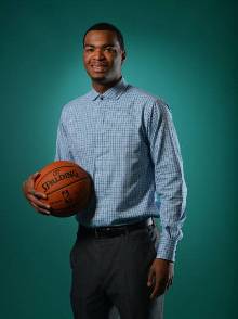 孩子们通过 孩子们通过