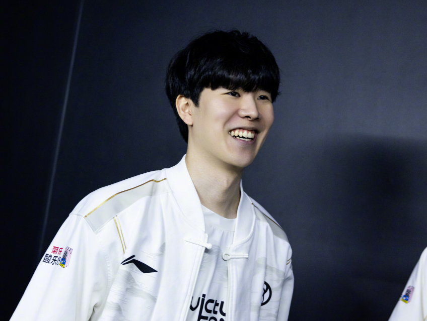 包容性和广 包容性和广