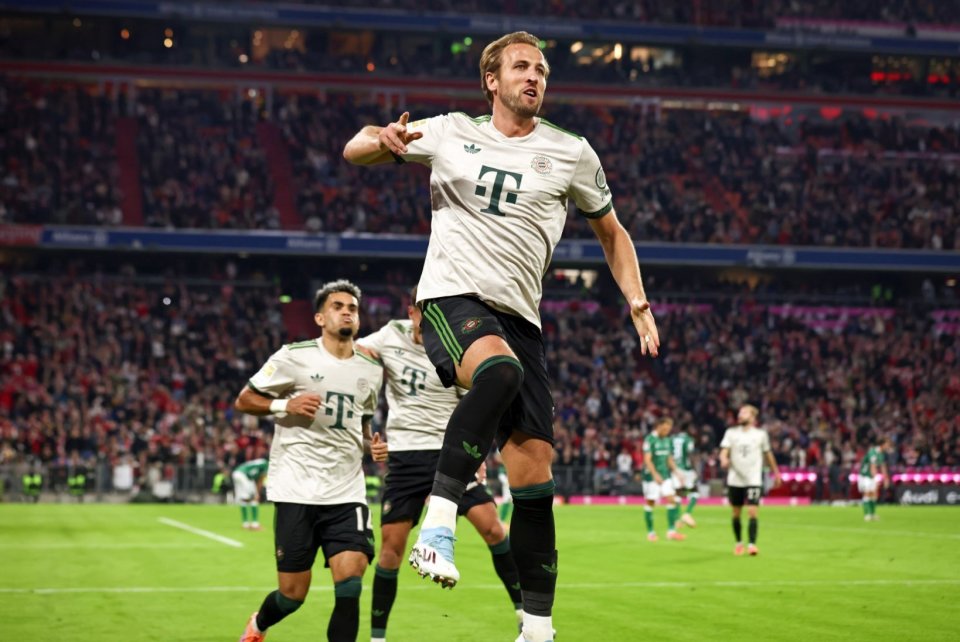 手回传球要 手回传球要